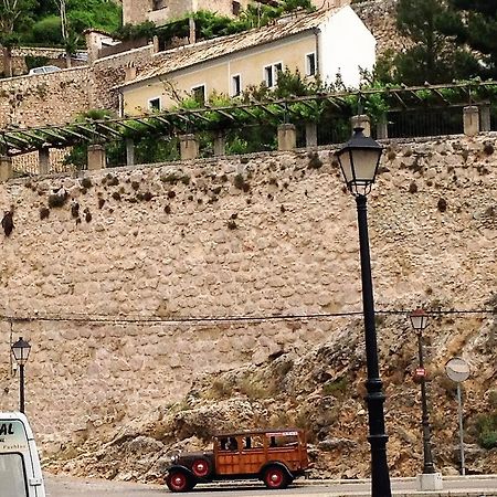 Alojamientos Turisticos Casco Antiguo II Cuenca  Bagian luar foto