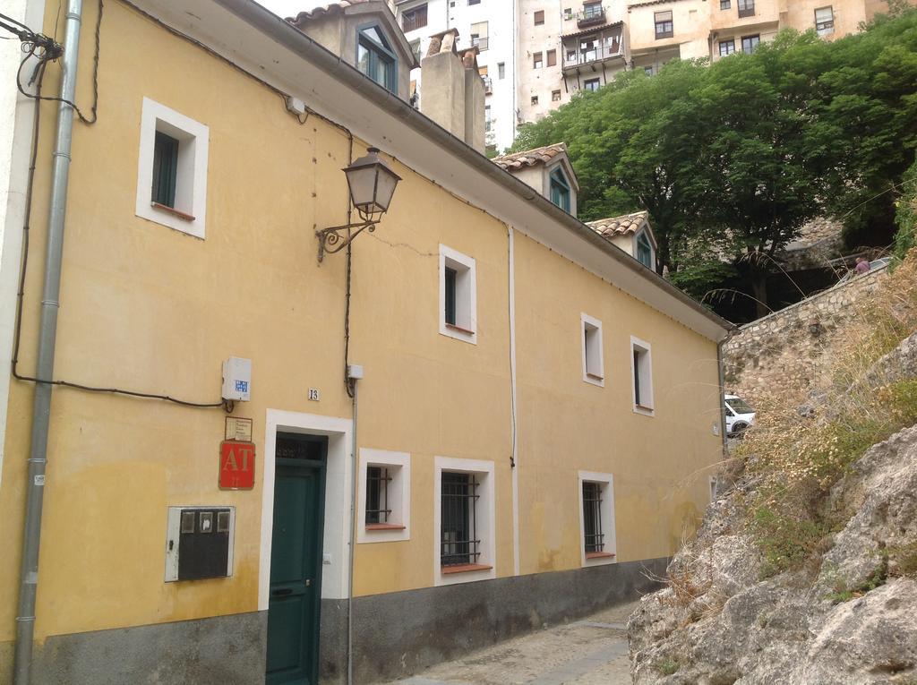 Alojamientos Turisticos Casco Antiguo II Cuenca  Bagian luar foto